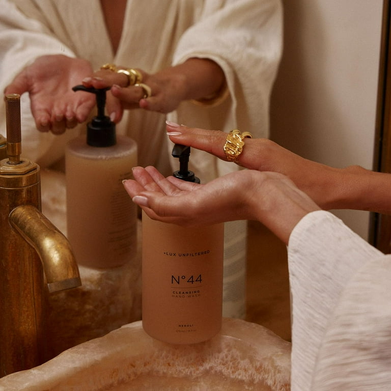 Lux Unfiltered N°44 ZS23 Cleansing Hand Wash