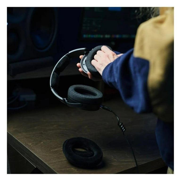 Sennheiser HD 490 PRO Open-Back Professional Headphone Sennheiser HD 490 PRO Open-Back Professional Headphone