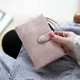 thumbnail image 1 of Xiao Hua Cartera corta de piel, cartera mediana, 30 % de descuento, ranura para tarjetas, cartera Zero con hebilla y cremallera, bolso de mano, rosa, 1 pieza, 1 of 5