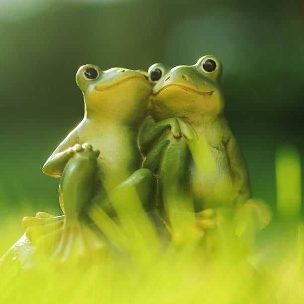 Unbranded Lover Frog Decor Garden Frogs Couple Statues Romantic Resin Animal Figurine Frog Stuff Outdoor Lawn Accessories