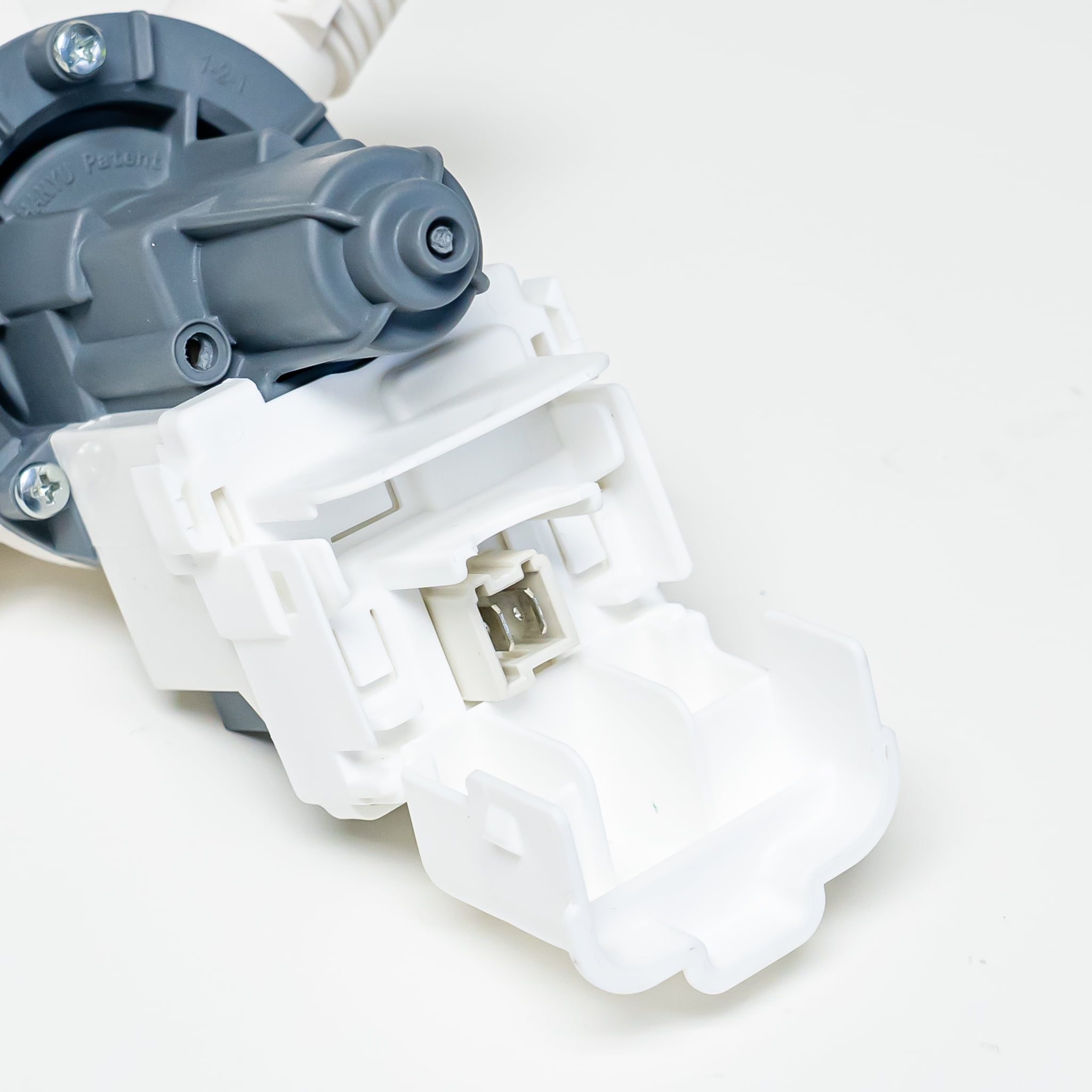 W10661045CM Washer Drain Pump Replaces WPW10661045