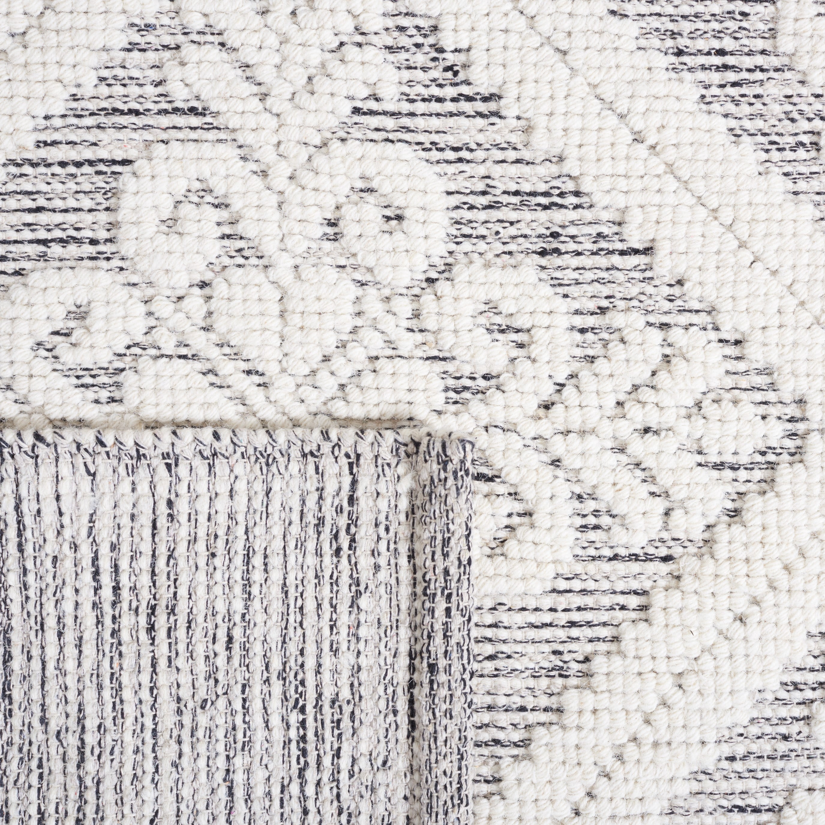SAFAVIEH Vermont Trinity Floral Geometric Wool Area Rug, 6' x 9', Ivory/Grey