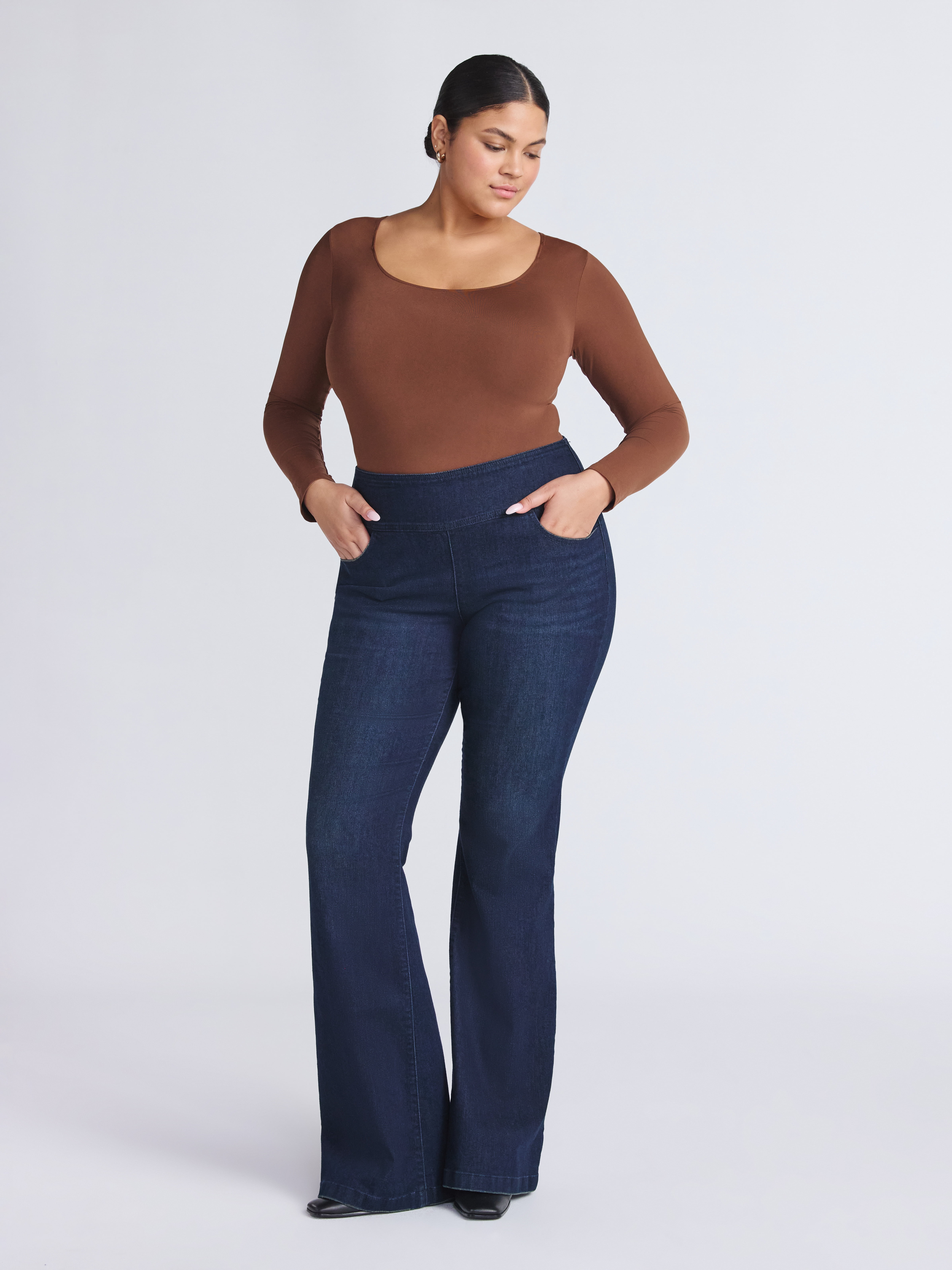 Sofia by Sofia Vergara Women's and Women's Plus Melisa Flare High Rise Pull On Jeans, 30.5", 32.5" and 34.5" Inseams, Sizes 0-28