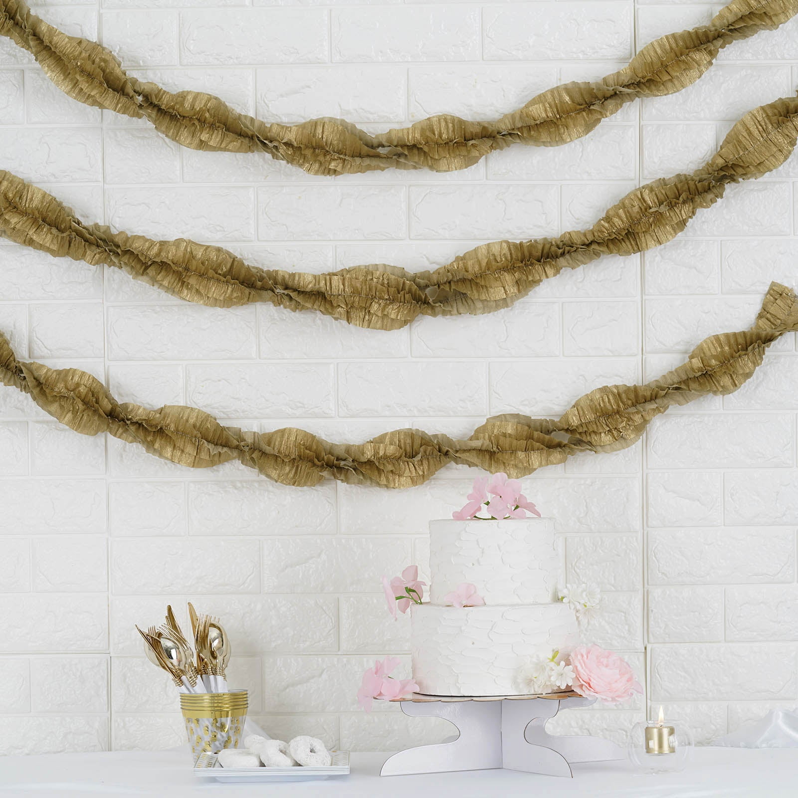 Efavormart 3 Rolls - 28 FT GOLD Ruffled Paper Strand | Streamer Backdrop -  Paper Garland