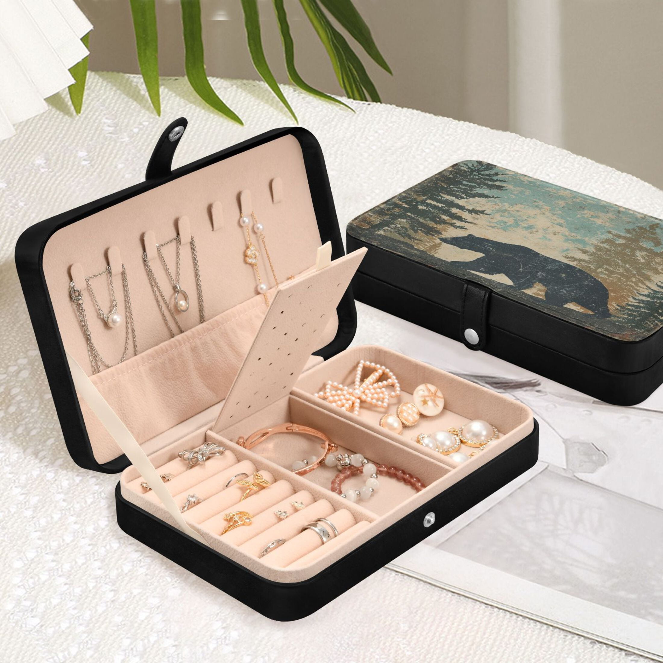 Leather Jewelry Box Travel Jewelry Storage Earrings Necklace Bracelet Watch Brooch Storage Gray Cartoon Bear Pattern