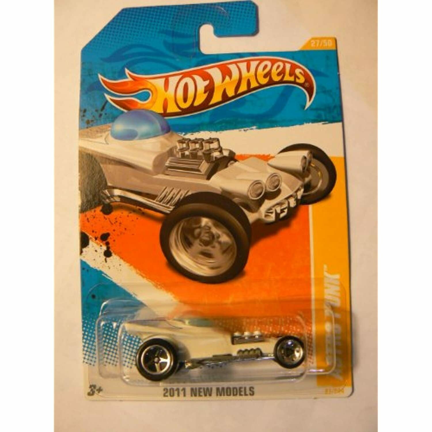 27/50 Hot Wheels 2011 New Models White Astro Funk 27/244 Mattel