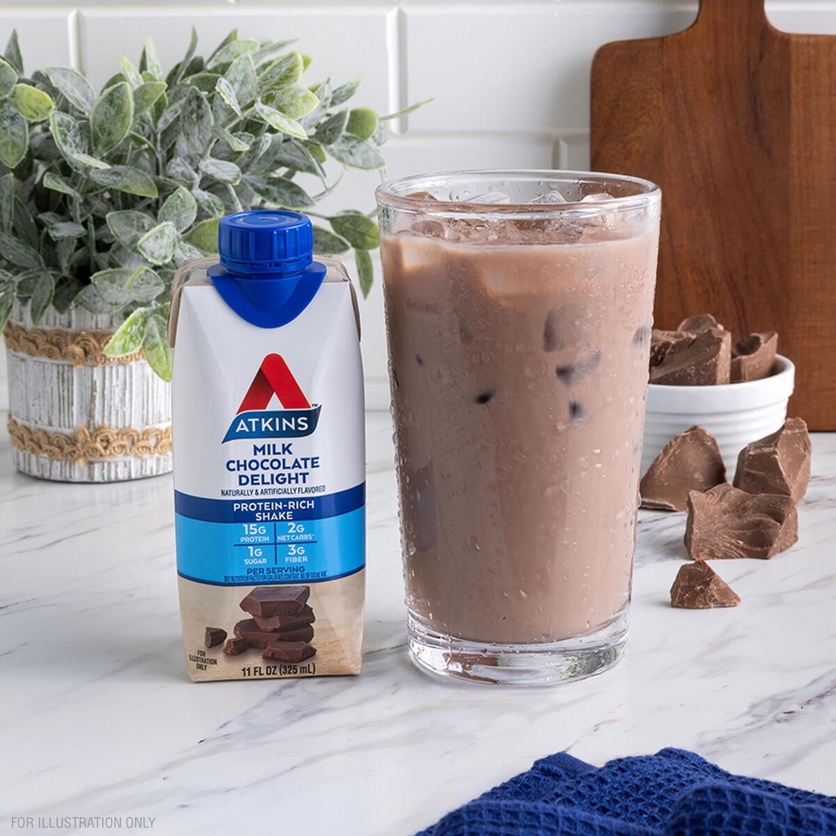 Atkins Chocolate Flavored High Protein Shake, Low Sugar and Low Carb, Keto-Friendly Protein Shake, 4 Ct
