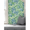 thumbnail image 6 of Caroline et Bettina Heather Belles Fleurs Peel & Stick Wallpaper, 6 of 8