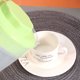 thumbnail image 2 of EeaseMX Jarra de agua fría de plástico resistente a altas temperaturas, con gran capacidad para almacenar leche de soja, jugo y té perfumado, 2 l (verde)., 2 of 7