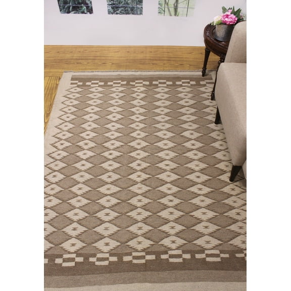 Winchester Fatima Ivory/Brown Rug, 4'8" x 6'2"