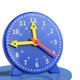 thumbnail image 4 of Modelo de reloj para niños de jardín de infantes que aprenden a saber la hora, material didáctico para que los estudiantes de primer y segundo grado de la escuela primaria usen la esfera del reloj, 4 of 4