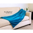 thumbnail image 6 of Brooklyn Jax Solid Plush Fleece Throw Blanket, Emerald color, 6 of 7