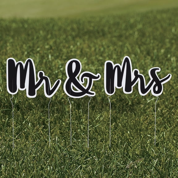 Mr & Mrs Yard Sign Set 3Pc - Party Decor - 3 Pieces