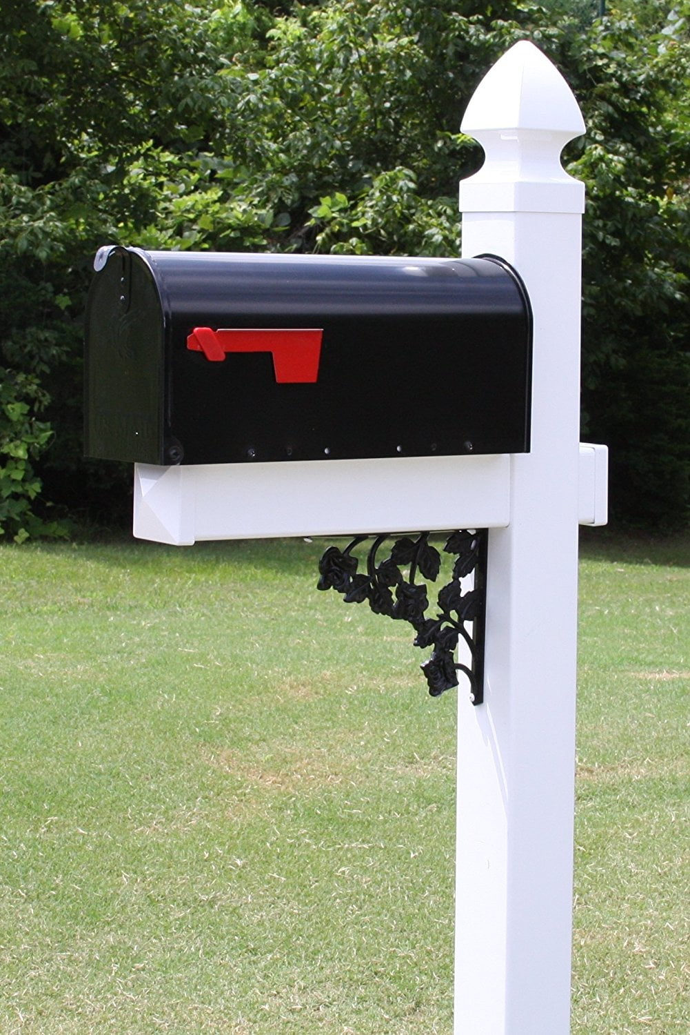 The Pocono Vinyl / PVC Mailbox Post (Includes Mailbox)