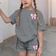 thumbnail image 5 of Conjuntos de blusas y camisas de cuello redondo y manga corta para niños, conjunto de dos piezas de top y pantalones cortos de manga corta con cuello redondo y manga corta para niños, top de poliéster, 5 of 6