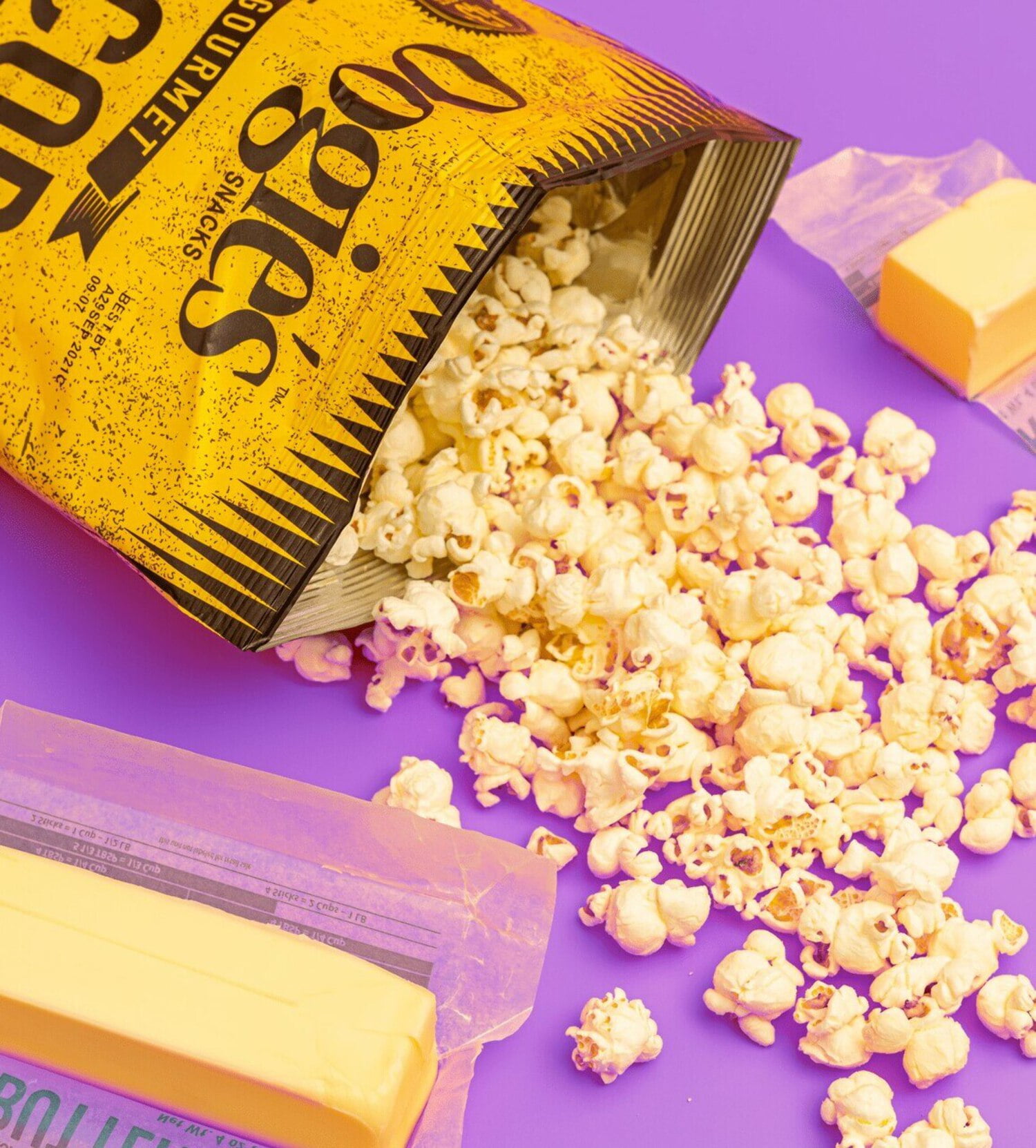 Oogie’s Snacks Gluten-Free Movie Time Butter Popcorn, 4.25 oz Big Bags (4 Count)
