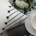 thumbnail image 4 of Fundas de cojines decorativos JAMW azul marino y blanco crema 18 x 18 Juego de 2, 4 of 5