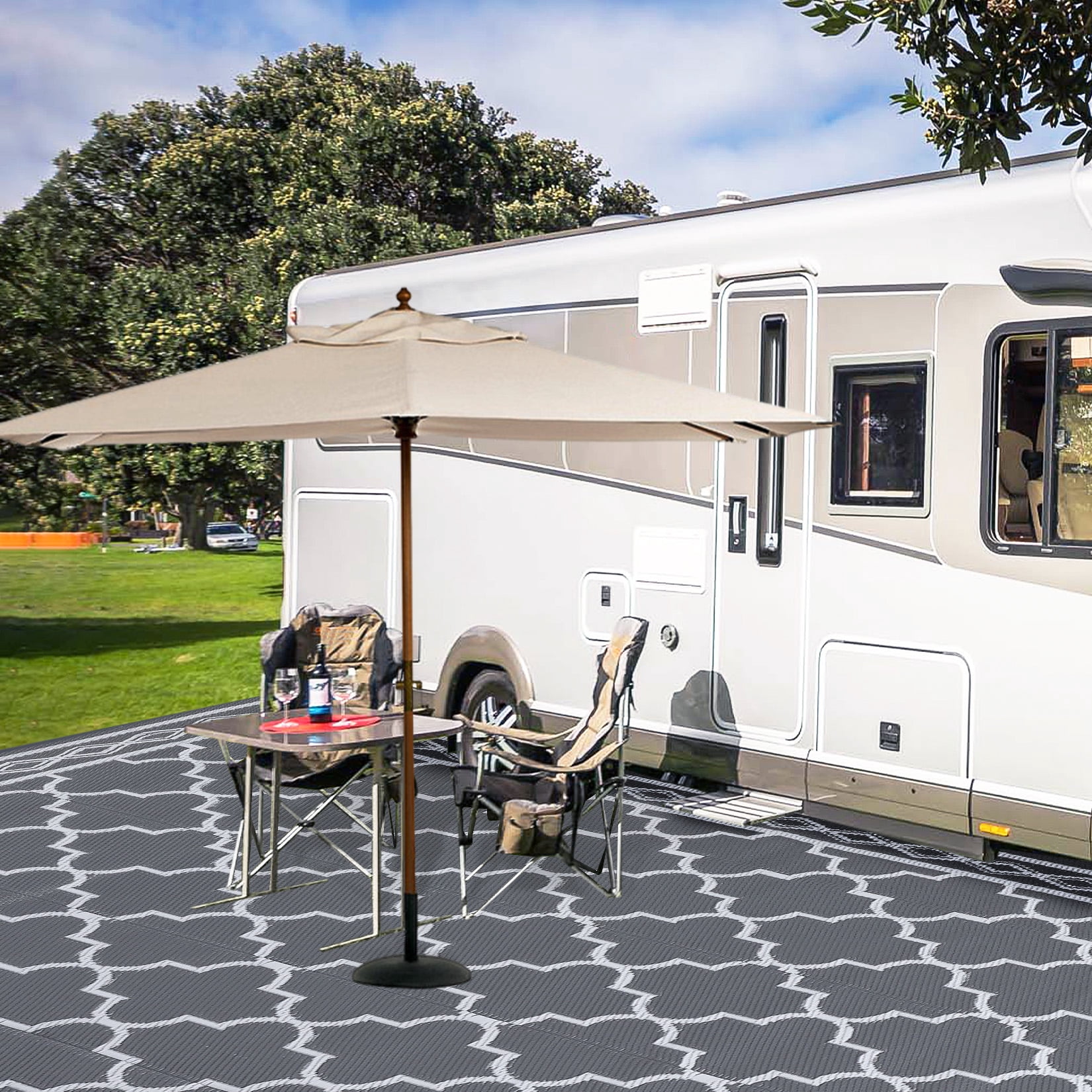 GlowSol 10' x 14' Outdoor Rug Plastic Patio Rug Woven Plastic Straw Waterproof Rug Moroccan Reversible Camper Rug for RV Backyard Deck Picnic Beach, Gray