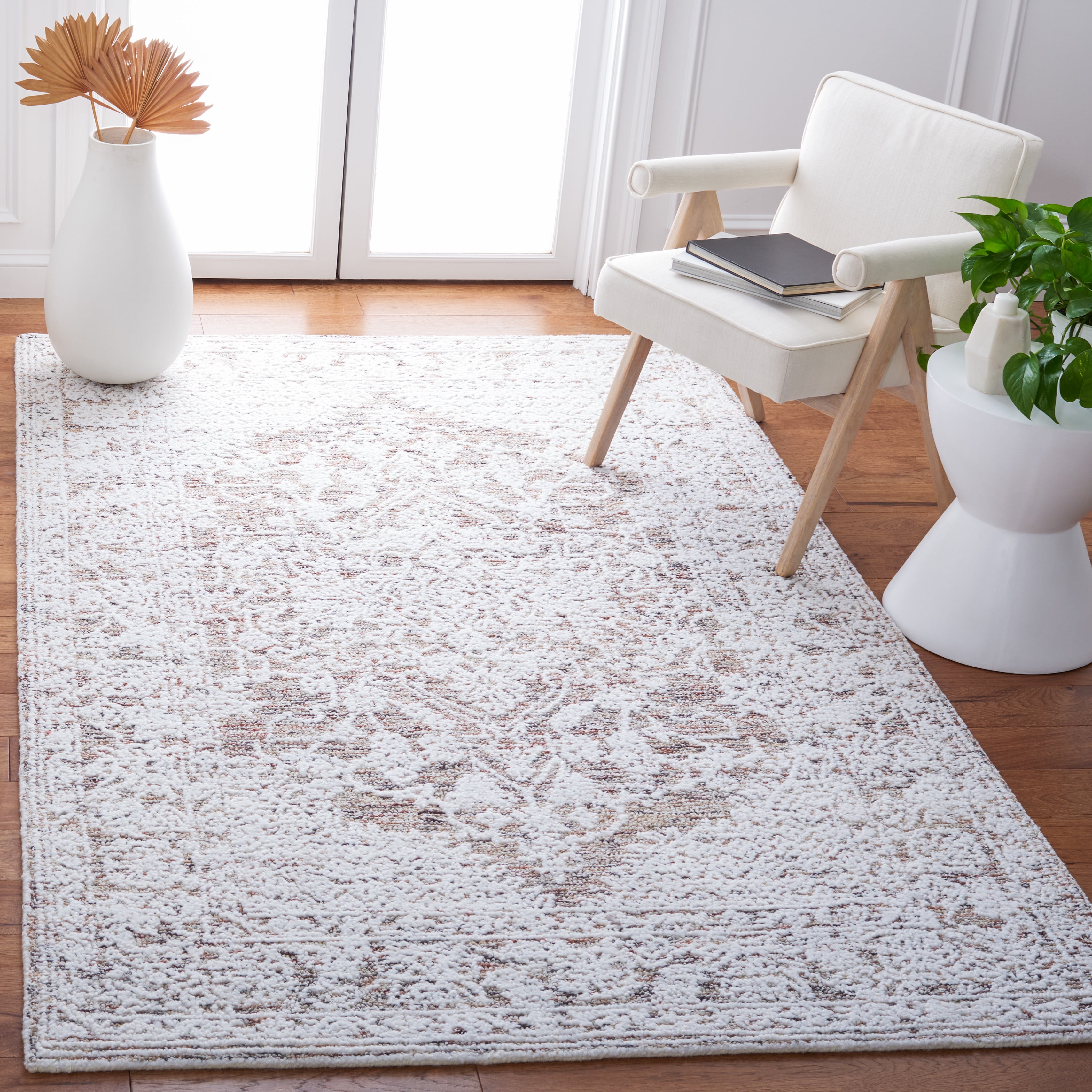 SAFAVIEH Metro Lorraine Medallion Area Rug, Ivory/Rust, 3' x 5'