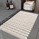 thumbnail image 4 of Alfombra antideslizante para baño, alfombra de piso para ducha, baño antideslizante, tapete de succión con cuadrícula impermeable para inodoro - Blanco, 4 of 6