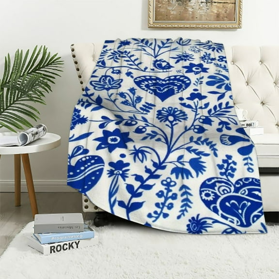 Shiartex Flowers Lace Blue and White Flannel Throw Blanket for Bed Couch Chair Camping All Seasons Gift 40x50in