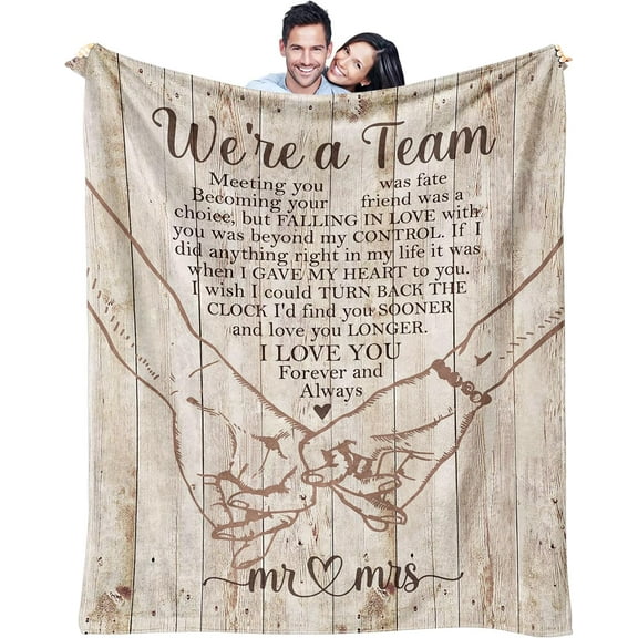 Mr and Mrs Gifts, Wedding Gifts for Couples 2024, Anniversary Marriage Gift for Mr & Mrs, Married/Newlywed Couple Gift Ideas, Mr. and Mrs. Gifts for Couple Unique, Mr Mrs Throw Blanket