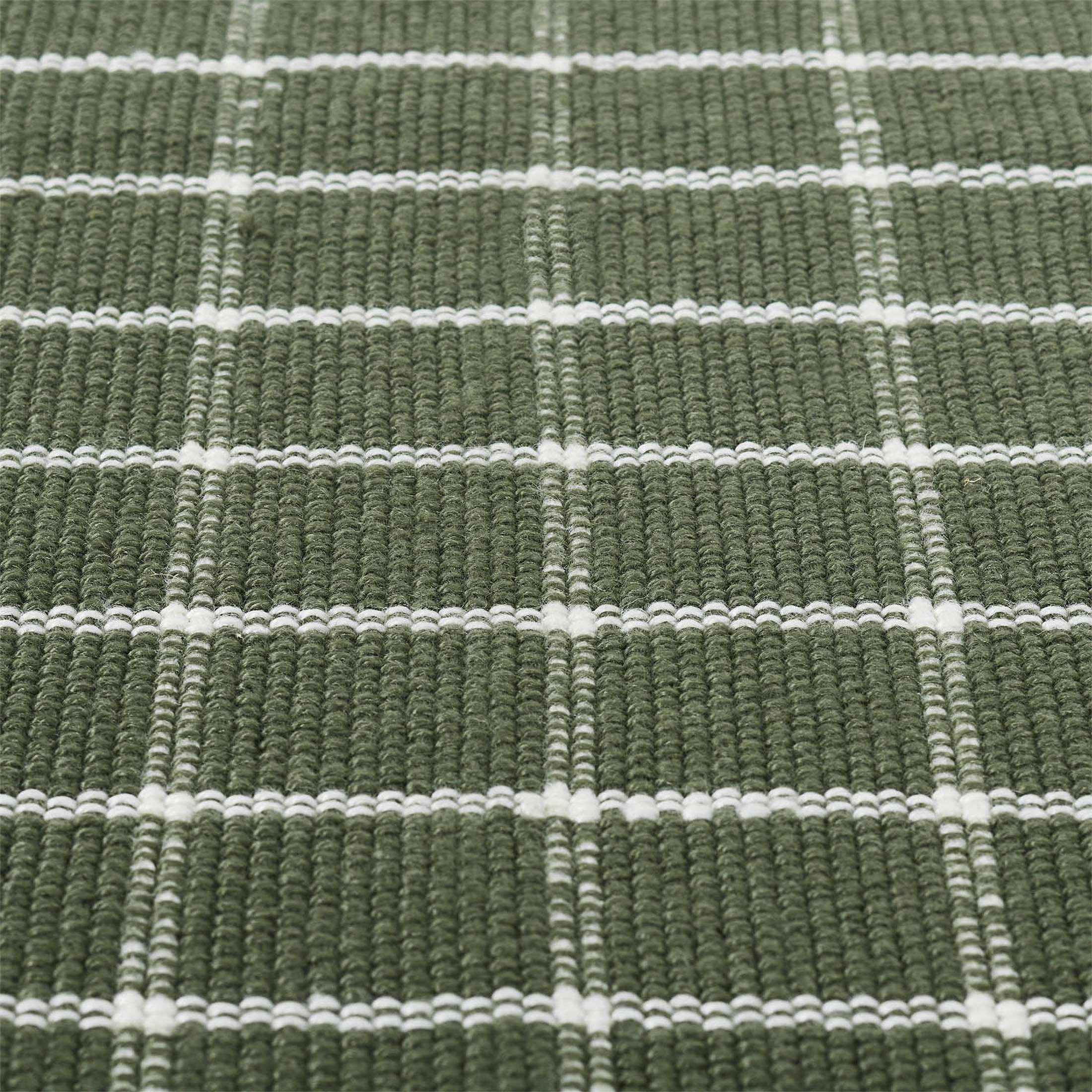 My Texas House Dark Green Plaid Indoor/Outdoor Layering Rug, 38" x 58"