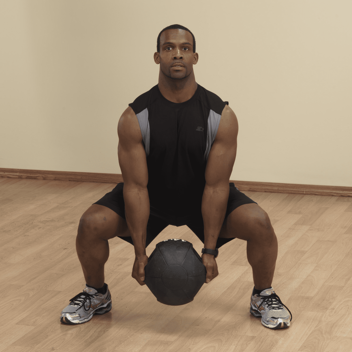 BSTDMB14 14lb BLack Dual Grip Medicine Ball