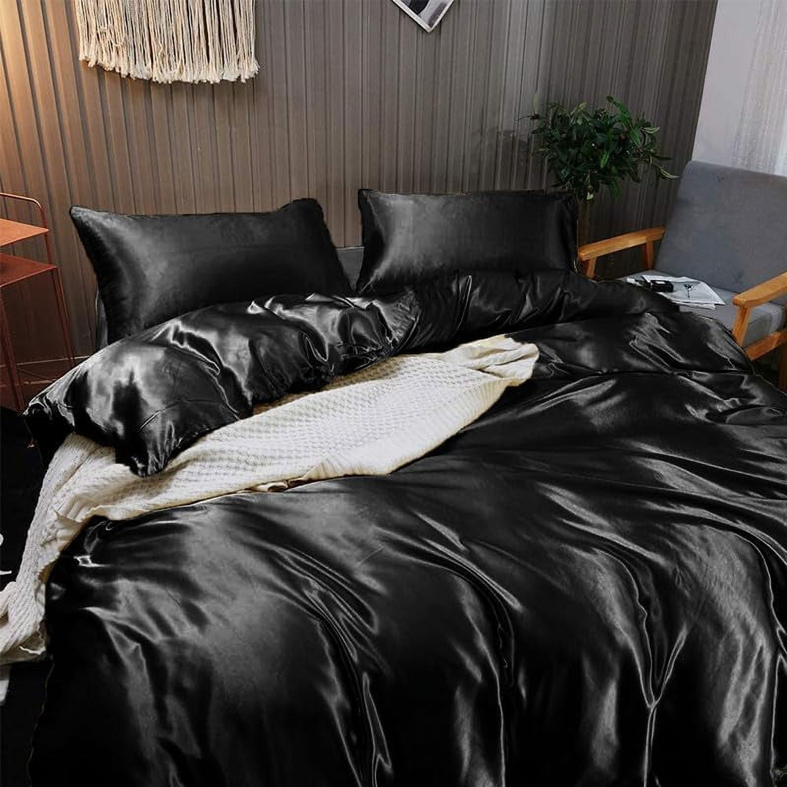 Cloud Fino 100% Silk Comforter 300 GSM Quilt Suitable for All Season Silky Super Soft Full/Queen Black