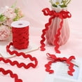 thumbnail image 3 of Cinta de zigzag roja de 12.5 yardas para coser, cinta de zigzag de 1/2 pulgada, cinta de poliéster, flecos ondulados en zigzag, adorno de encaje, tela tejida en forma de S con carrete, 3 of 9