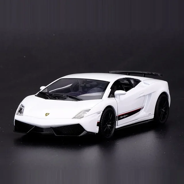 1:36 Lamborghini Gallardo LP570-4 Haute Simulation Collection Exquise Jouets Voiture Modèle Réduit en Alliage Voiture Blanche