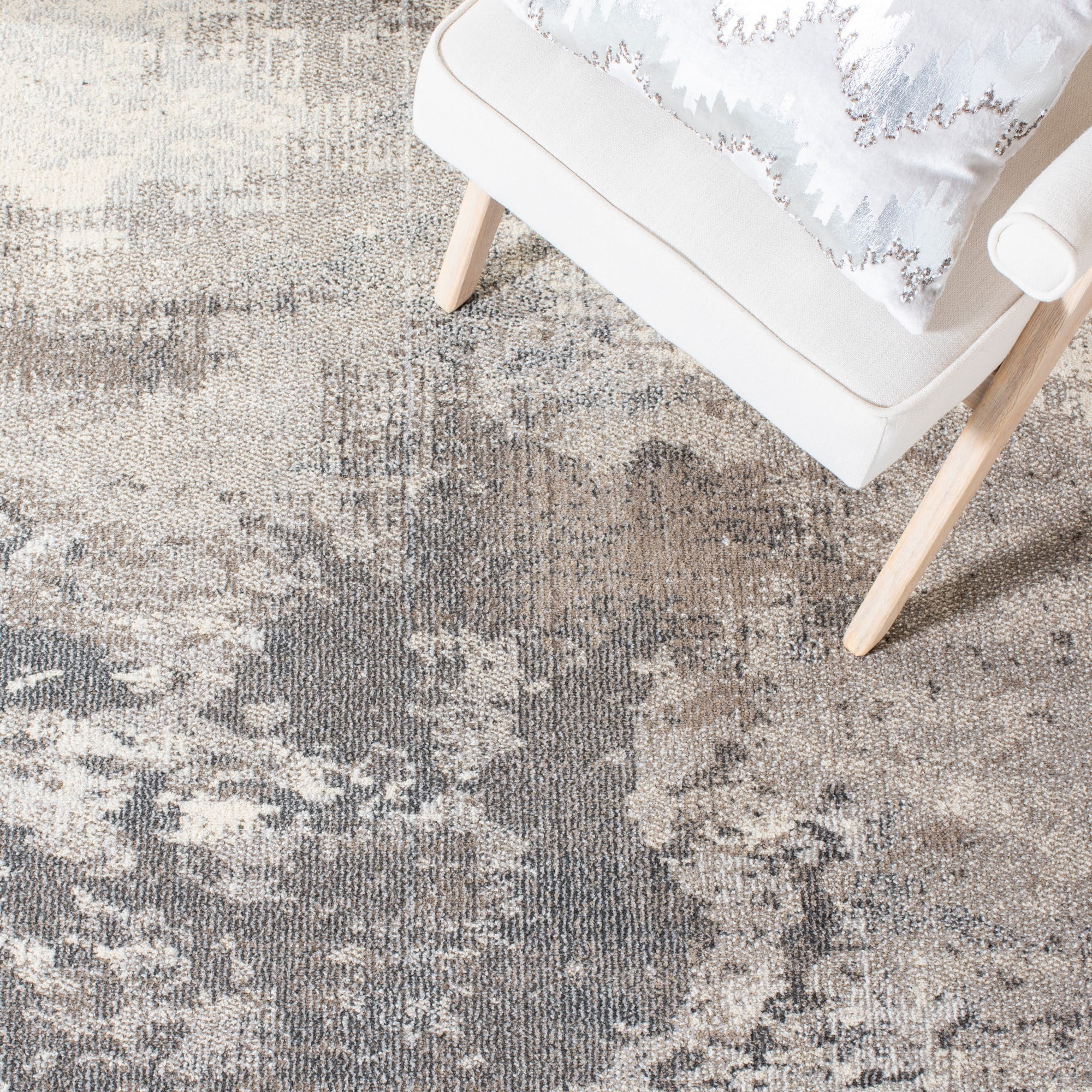 SAFAVIEH Madison Oscar Abstract Distressed Area Rug, Beige/Grey, 8' x 10'