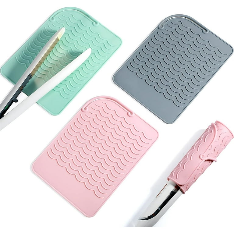 NOGIS Heat Resistant Straightener Pad 3 Pcs 8.6 x 6.2 Inch Travel Silicone  Heat Resistant Mat for Curling Iron Straightener Holder Flat Iron Mat for Hot  Hair Dryer Salon Tools (Pink,Green,Gray) 
