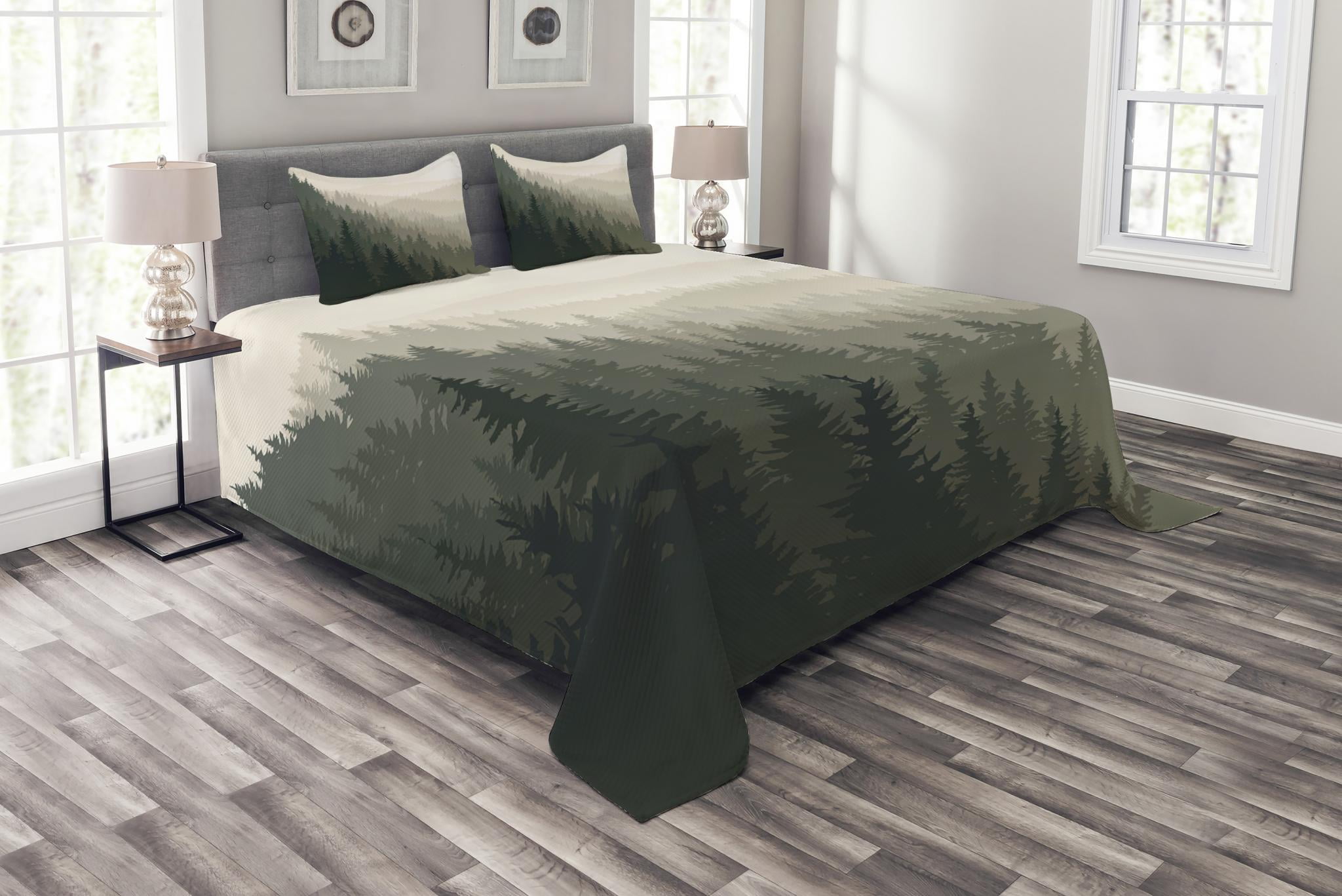 Forest Bedspread Set, Northern Parts of the World with Coniferous Trees