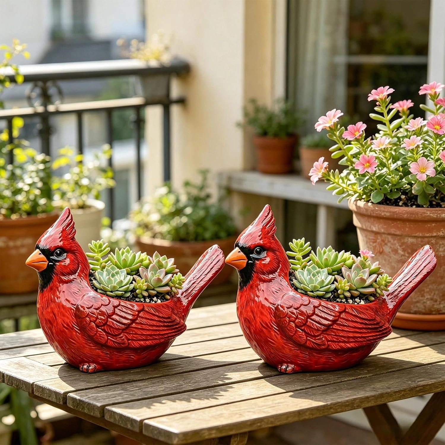 Cardinal Bird Succulent Planter 1Pcs Red Cardinal Flower Pot Resin with Drainage Hole for Indoor Outdoor Plants Cute Animal Plant Pot Garden Desk Decor Red