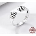 thumbnail image 3 of Anillo de plata 925 ajustable Hug para mujer, 3 of 3