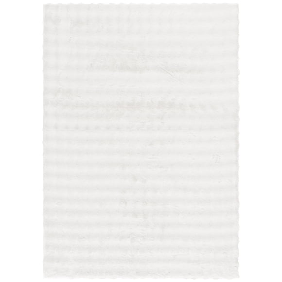 Mainstays Bubble Rabbit Faux Fur 500 GSM White, Accent Scatter Mat 30x45 Area Rug, Recommended for Hallway, Bedroom, Kitchen, and Laundry Room