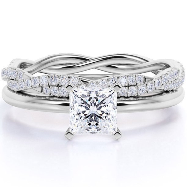 JeenMata Elegante Juego de Bodas de Moissanita de Corte Princesa de 1,5 Quilates con Cuatro Puntas Engastadas y Banda Art Déco en Oro Blanco de 18 K sobre Plata