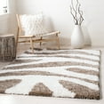 thumbnail image 3 of SAFAVIEH Barcelona Calanthia Geometric Shag Runner Rug, Ivory/Silver, 2'3" x 8', 3 of 6