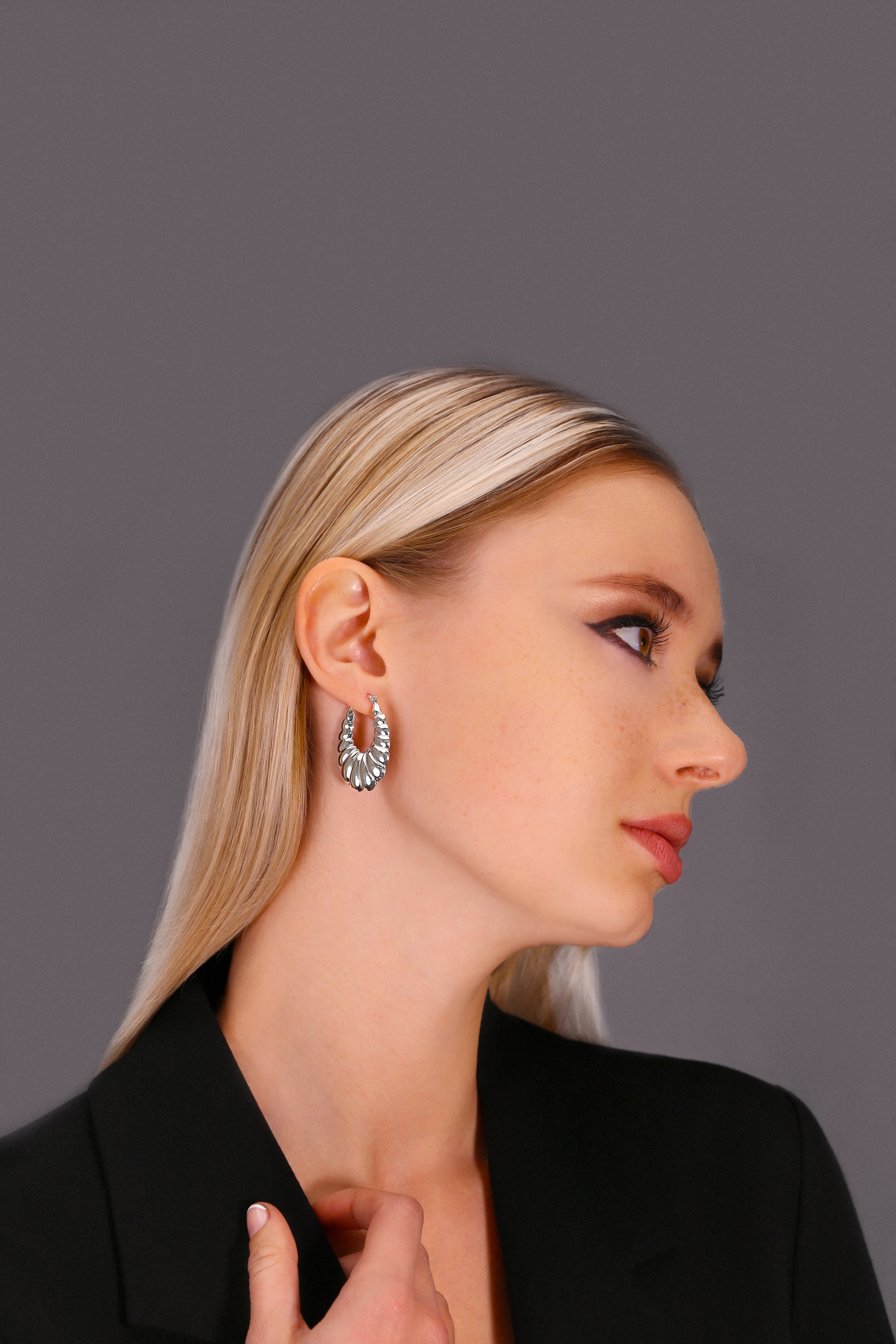 Tilo Jewelry 925 Sterling Silver Shrimp Oval Hoop Earrings for Women & Unisex | 35mm - 1.38 Inch