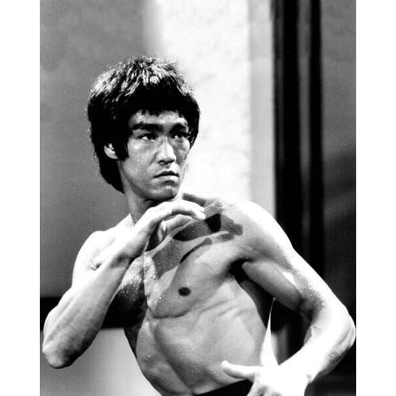 Bruce Lee possibly the most iconic image from 1973 Enter The Dragon 24x30 poster