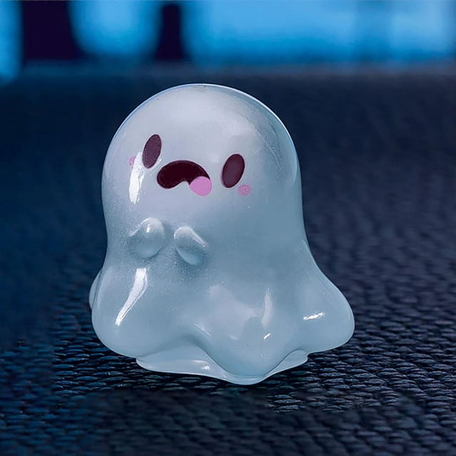 White Ghost Decor,Cute Ghost Halloween Table Decor,Cute Ghost Halloween Decorations,Mini Luminous Ghost Miniature Figurines Assorted Spooky in Dark Resin Ghost Figures For Garden Cake Topper