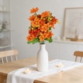 thumbnail image 4 of Ramo decorativo de crisantemos artificiales | Arreglo floral artificial para centro de mesa de boda en el hogar | Flores artificiales de plástico para decoración de mesa, 4 of 6