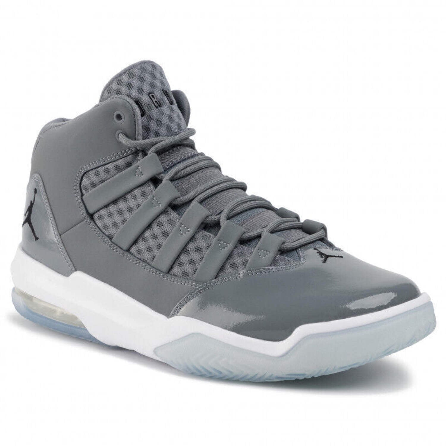 Jordan Max Aura Men's Size 10 Grey White Basktball Athletic Shoes AQ9084 010