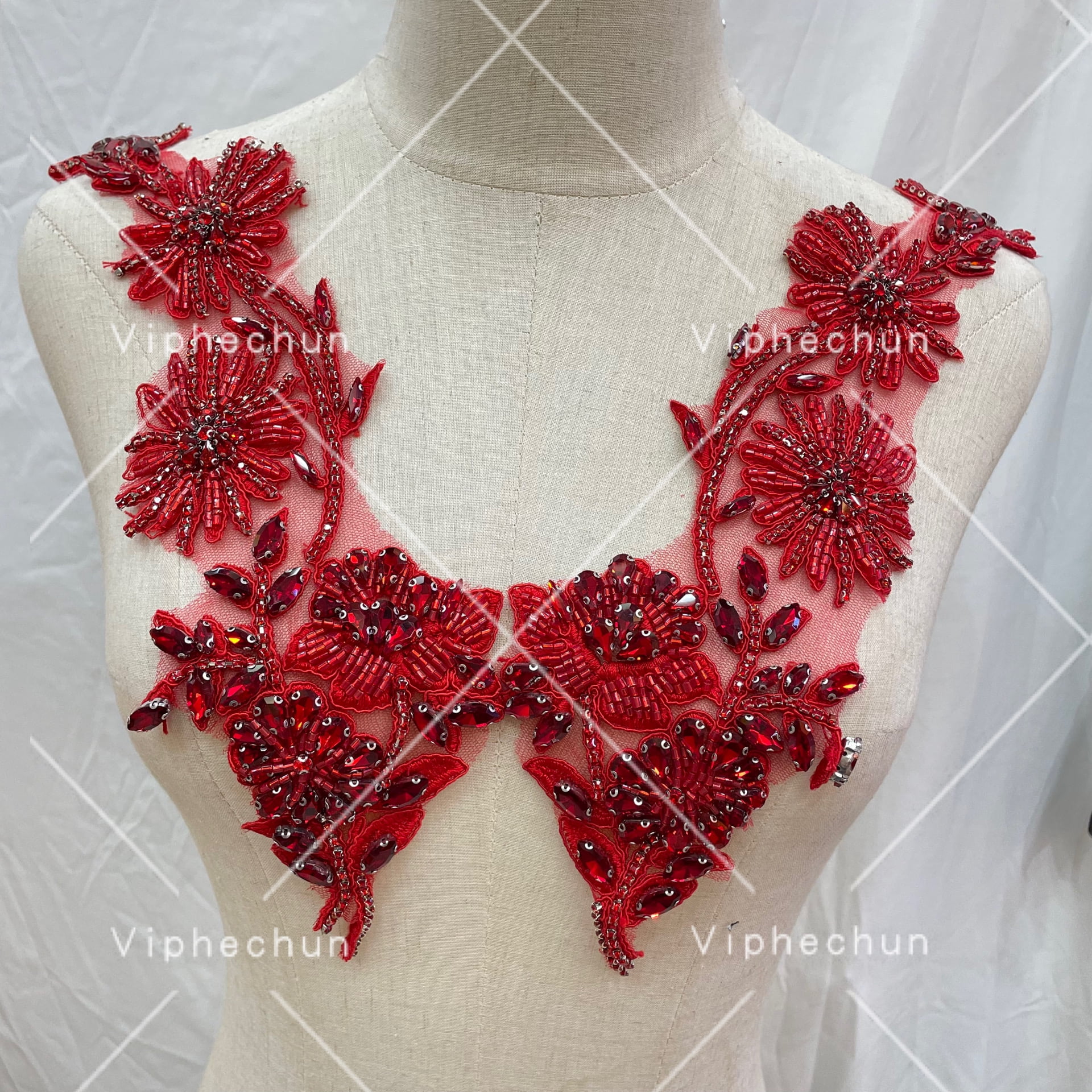 Hot sale customized red handmade rhinestone applique
