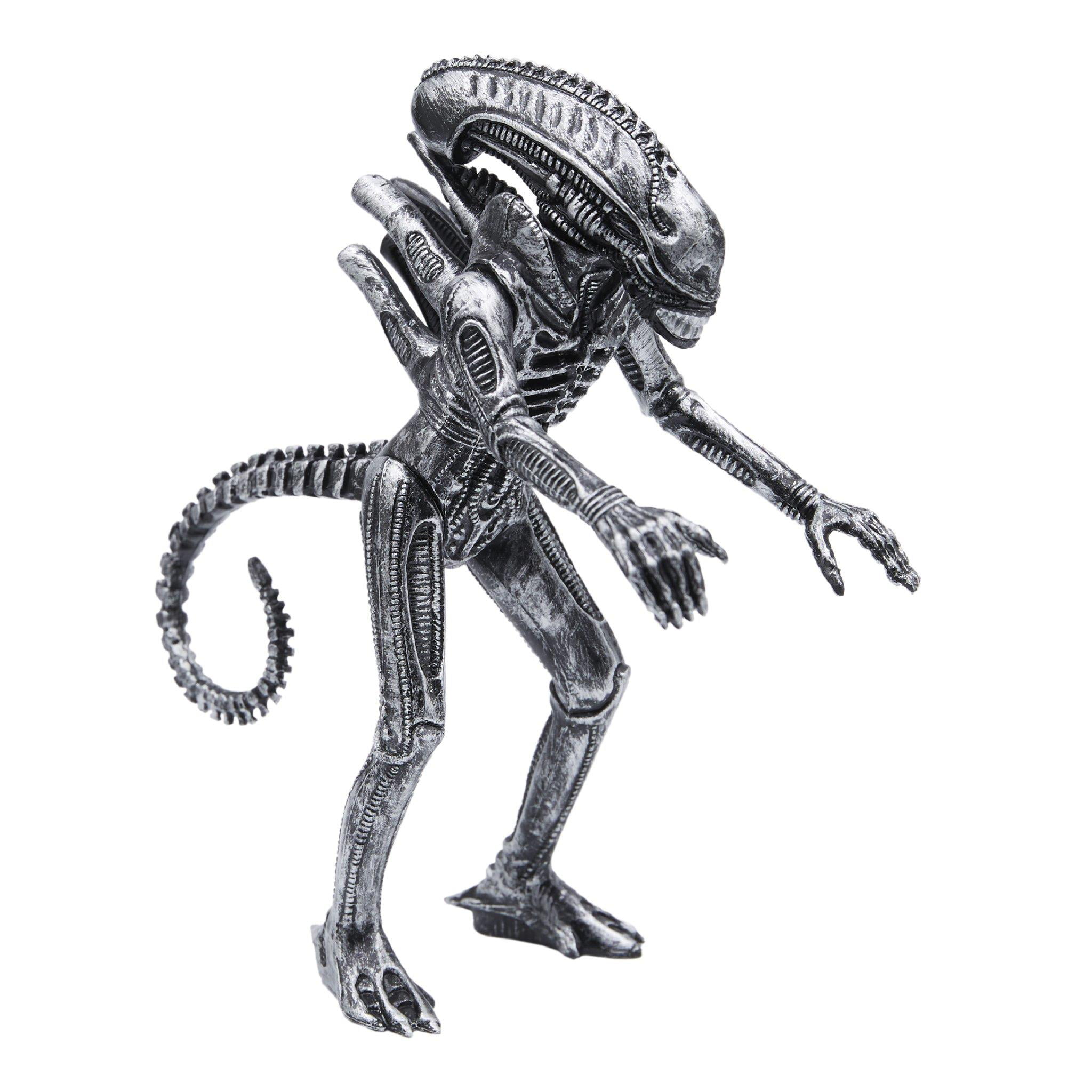 New Super 7 Aliens Xenomorph The Alien warrior Stealth 4" ReAction Figure 2020 