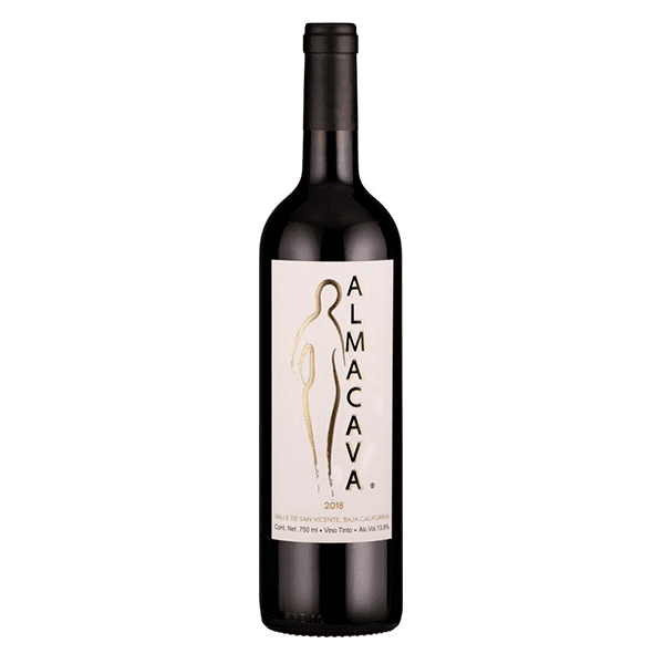 vino tinto espiritus enologicos alma cava 750 ml vid mexicana vino tinto botella frontal centrada tipo Burdeos en vidrio oscuro con etiqueta crema vertical que muestra figura estilizada dorada y texto ALMACAVA, tapa negra; fondo blanco neutro; indicado para identificar etiqueta y como opción para regalar en celebraciones.
