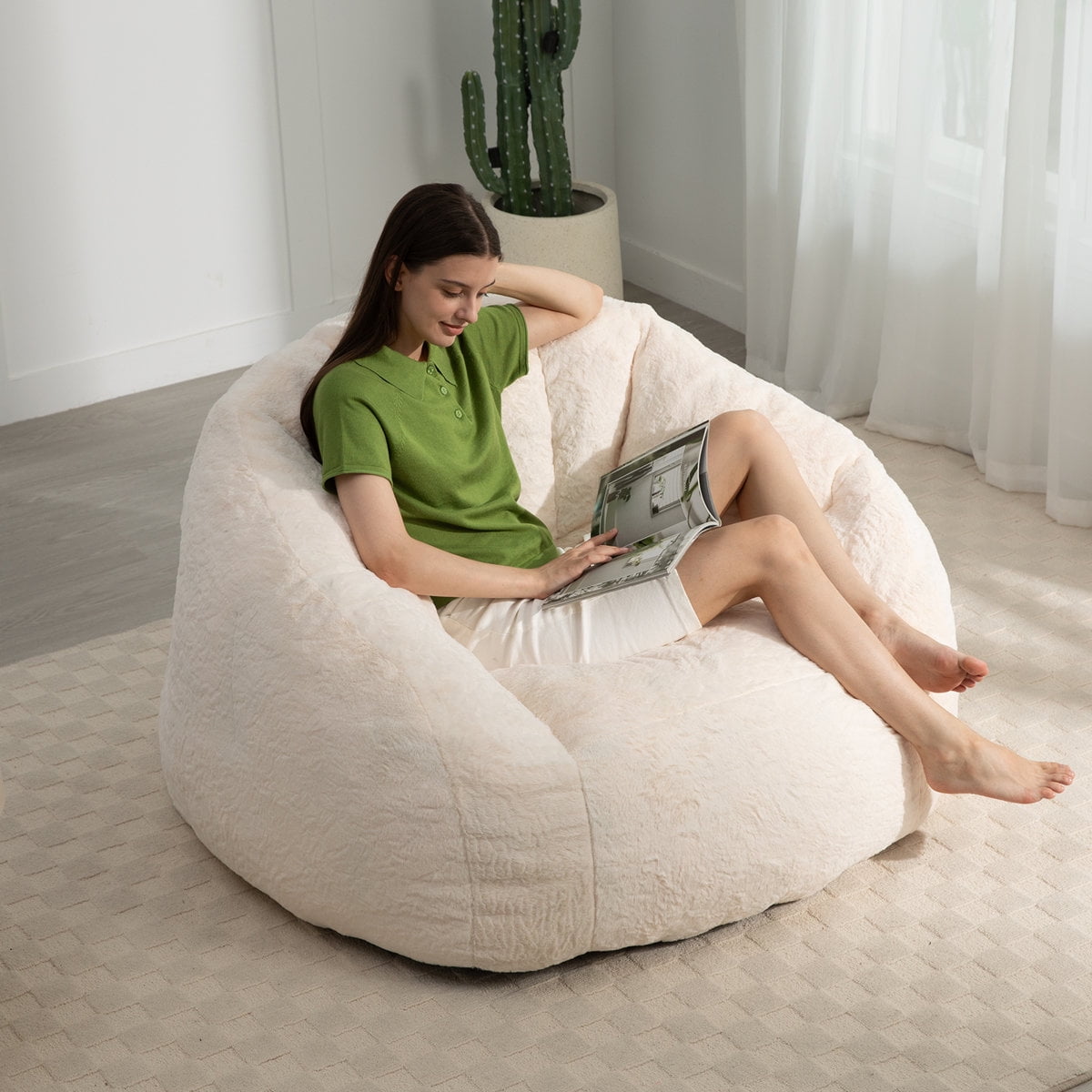 Ebenchico 3.9ft Bean Bag Chair for Adults Teens Kids, Shell Shape Faux Fur Beanbag Chairs, Memory Foam Filled Floor Chair for Reading, Gaming, Relaxing(White)
