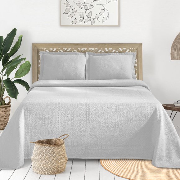 SUPERIOR 100% Cotton Fleur De Lis Matelasse Twin Bedspread, White