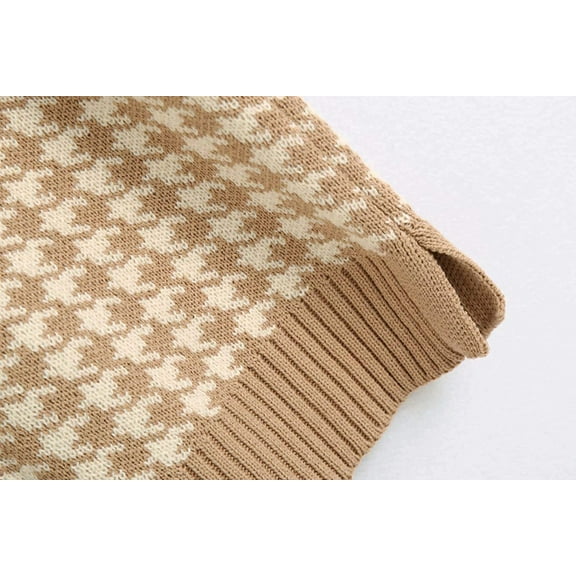 Women's V Neck Cable Knit Cropped Sweater Vest Style Oversized Sleeveless Argyle Knitwear Tops,
